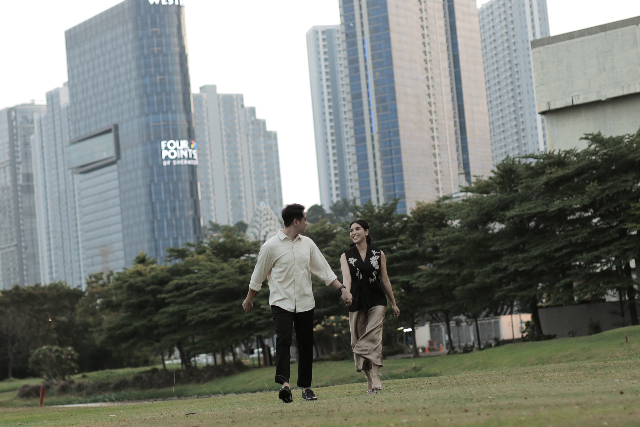 {"ARInfo":{"IsUseAR":false},"Version":"1.0.0","MakeupInfo":{"IsUseMakeup":false},"FaceliftInfo":{"IsChangeEyeLift":false,"IsChangeFacelift":false,"IsChangePostureLift":false,"IsChangeNose":false,"IsChangeFaceChin":false,"IsChangeMouth":false,"IsChangeThinFace":false},"BeautyInfo":{"SwitchMedicatedAcne":false,"IsAIBeauty":false,"IsBrightEyes":false,"IsSharpen":false,"IsOldBeauty":false,"IsReduceBlackEyes":false},"HandlerInfo":{"AppName":2},"FilterInfo":{"IsUseFilter":false}}